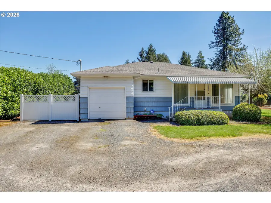 21288 S Beavercreek Rd, Beavercreek, OR 97045 - #2