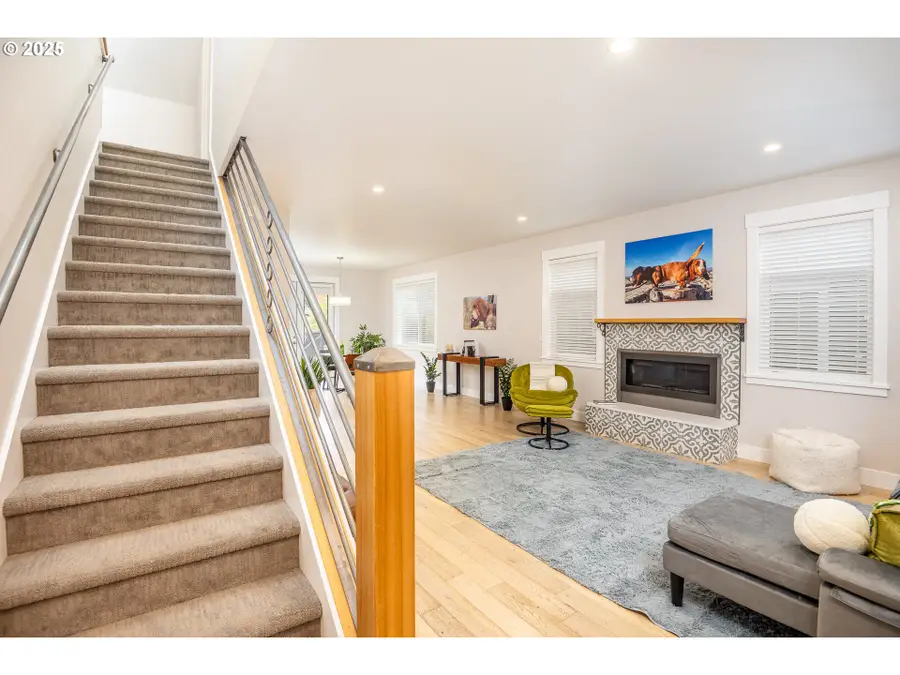 2355 Pioneer Pike, Eugene, OR 97401 - Image #2