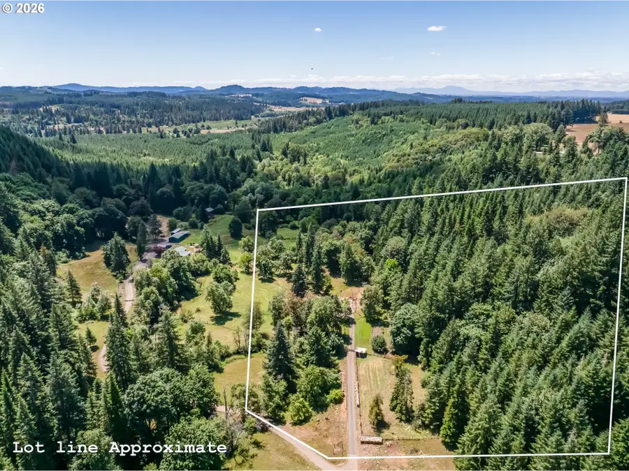 42038 Clark Smith Dr, Lebanon, OR 97355 - #2