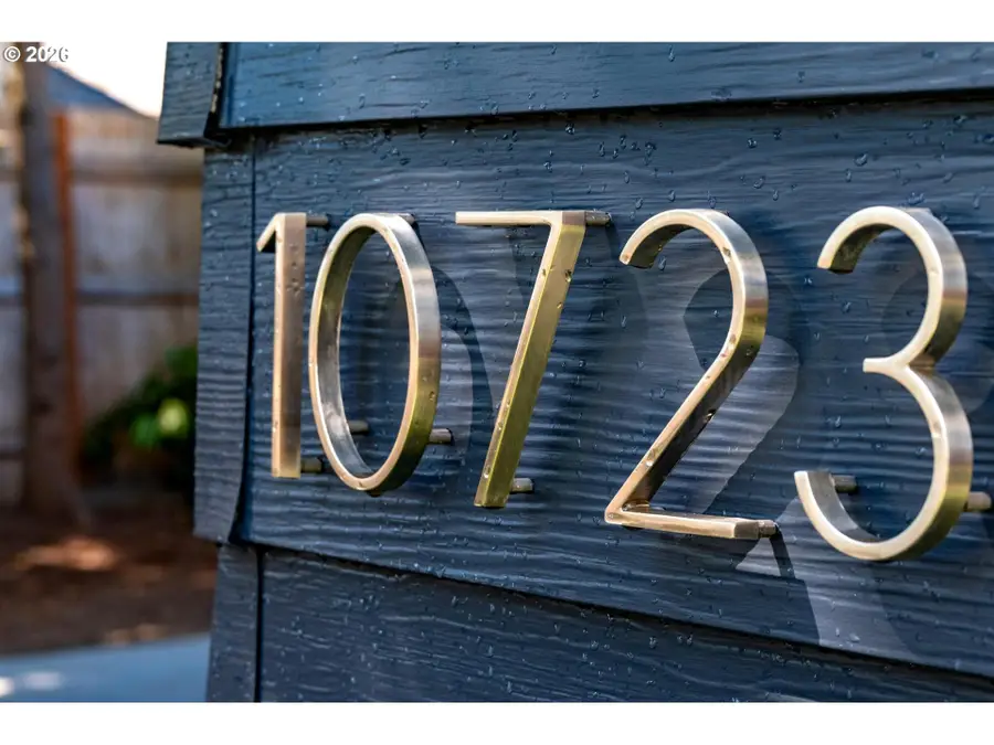 10723 NE Fremont St, Portland, OR 97220 - #3