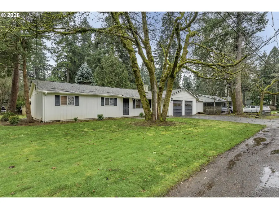 6096 Harrington Ave, Northwest Clackamas, OR 97035 - Image #2