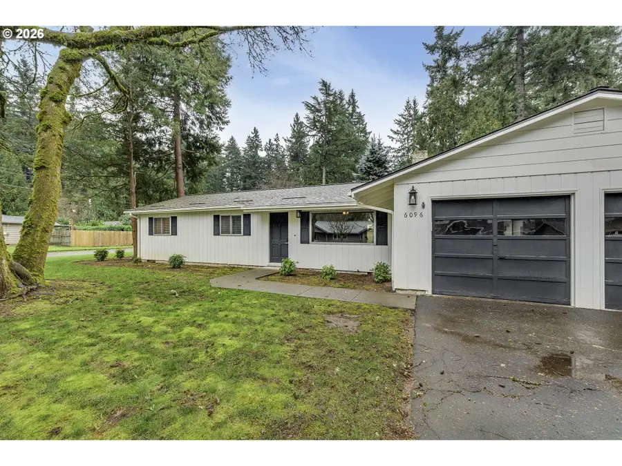 6096 Harrington Ave, Northwest Clackamas, OR 97035 - Image #3