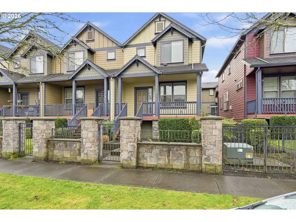 1450 NE Edgefield St, Hillsboro, OR 97124