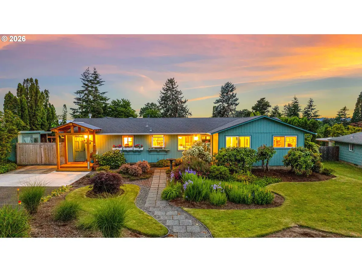 15051 SE Wy East Ave, Damascus, OR 97089 - #1