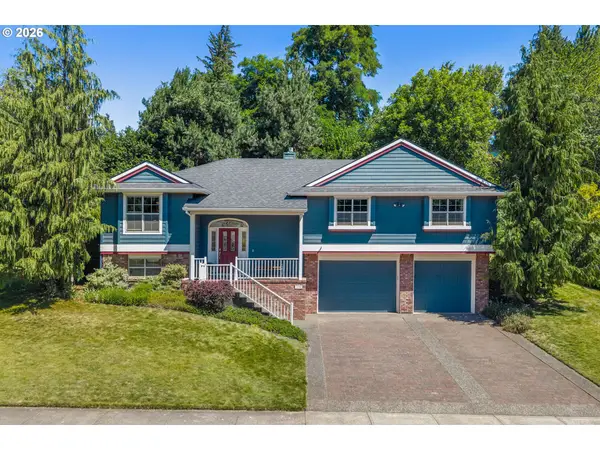 3690 Arrowhead Ave, HoodRiver, OR 97031