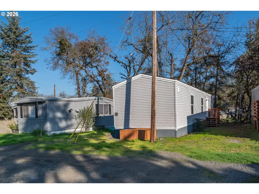 5000 NE Stephens St #40, Roseburg, OR 97470 - #2