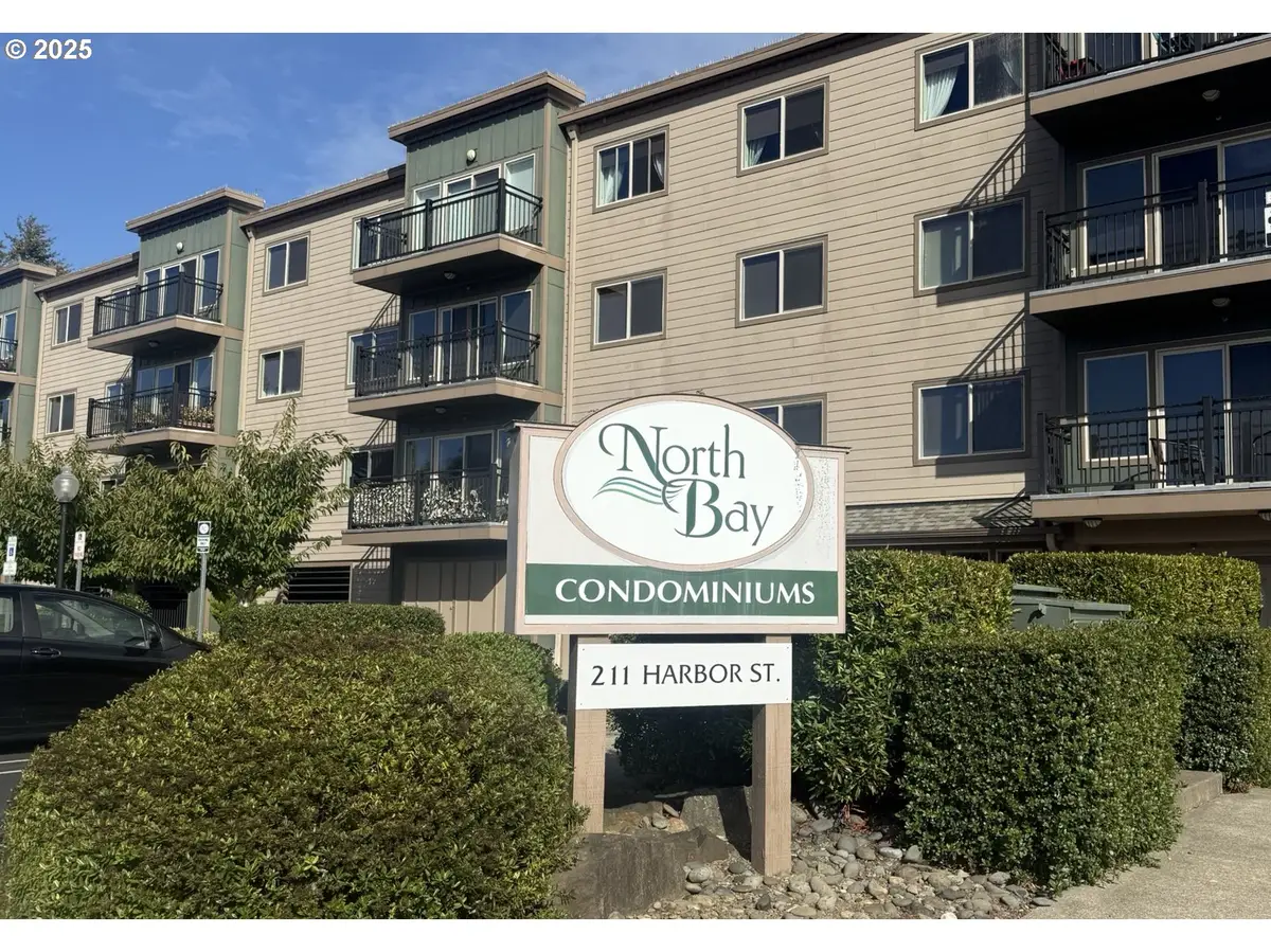211 Harbor St #22, Florence, OR 97439 - Image #1