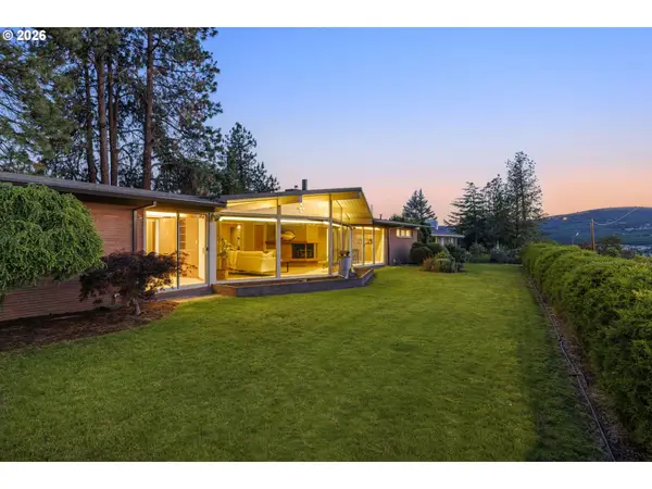 314 W Scenic Dr, TheDalles, OR 97058
