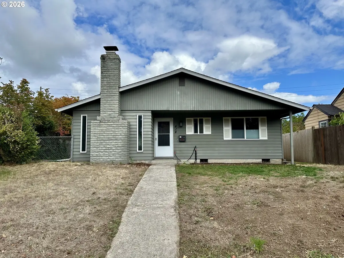 414 W 39th St, Vancouver, WA 98660 - #1