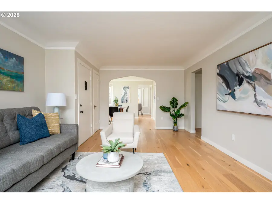 315 N Holland St, Portland, OR 97217 - #2