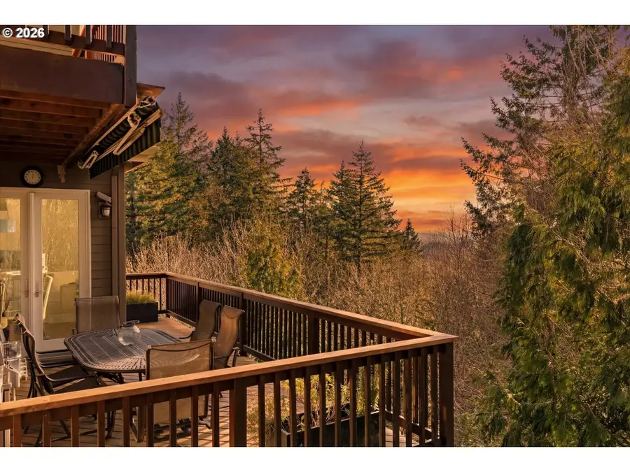 9238 NW Murdock St, Portland, OR 97229 - #2