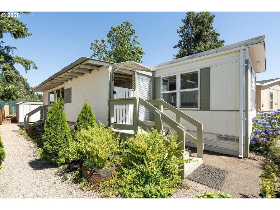 2145 31st St #35, Springfield, OR 97477 - #2