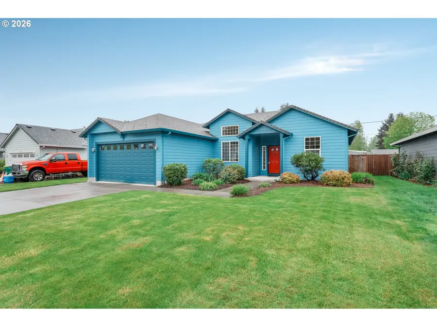 52234 SE Tyler St, Scappoose, OR 97056 - #2