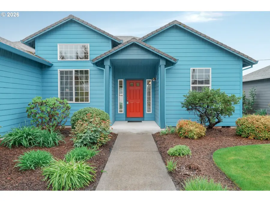 52234 SE Tyler St, Scappoose, OR 97056 - #3