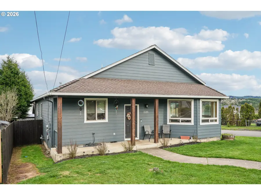 1590 SW Hill St, Dallas, OR 97338 - #3