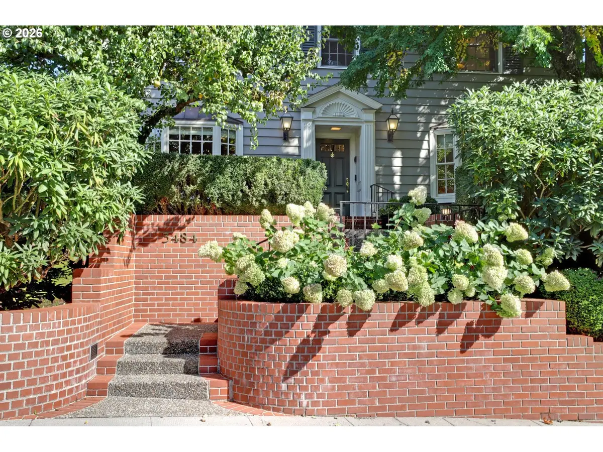 3484 SW Brentwood Dr, Portland, OR 97201 - #1