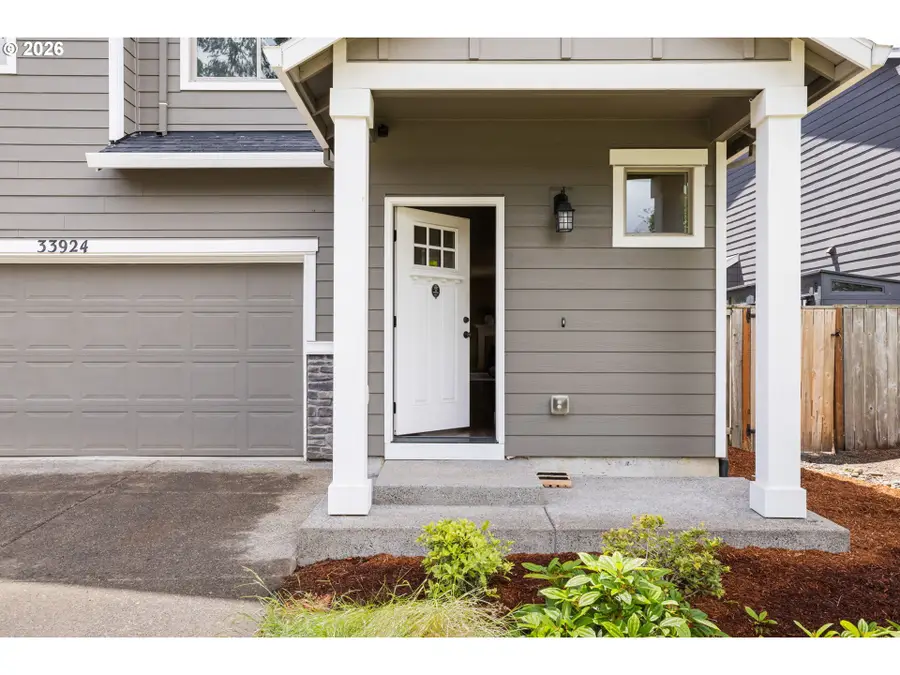 33924 NE Kale St, Scappoose, OR 97056 - #2