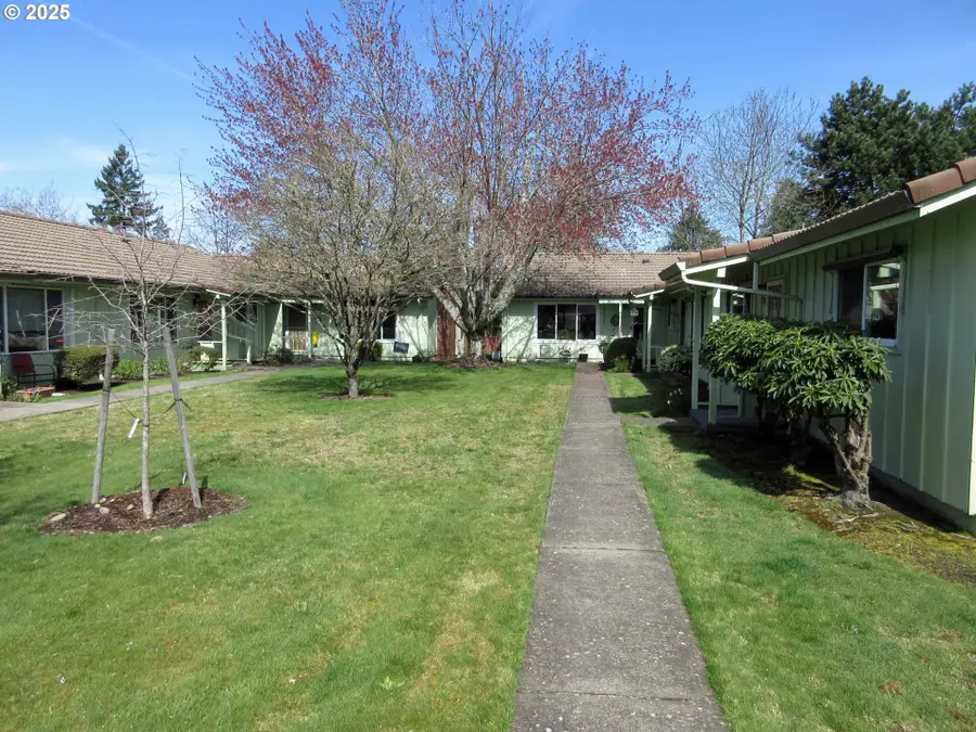 12355 SE Main St, Portland, OR 97233 - Image #2