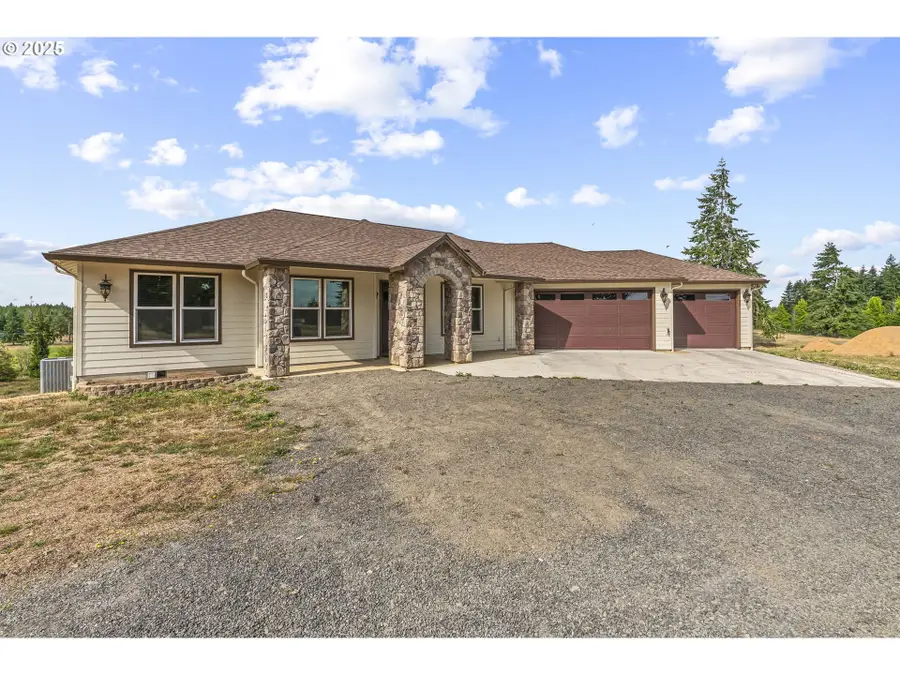 188 Birchfield Pkwy, Onalaska, WA 98570 - Image #2