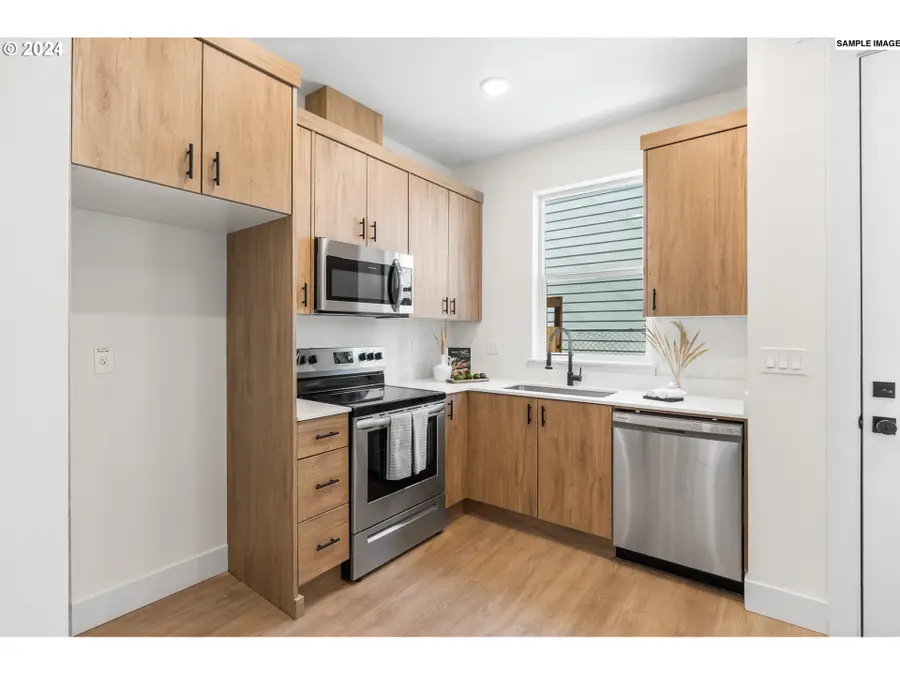 6673 N Fessenden St #3, Portland, OR 97203 - Image #3