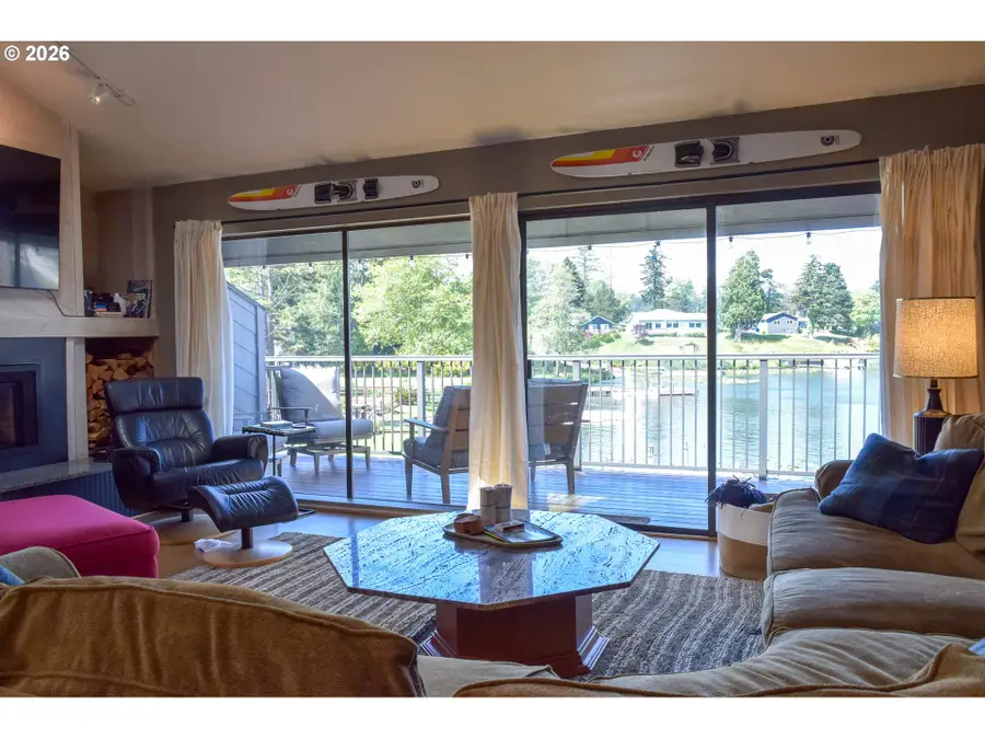 3500 NE West Devils Lake Rd #15, Lincoln City, OR 97367 - #2