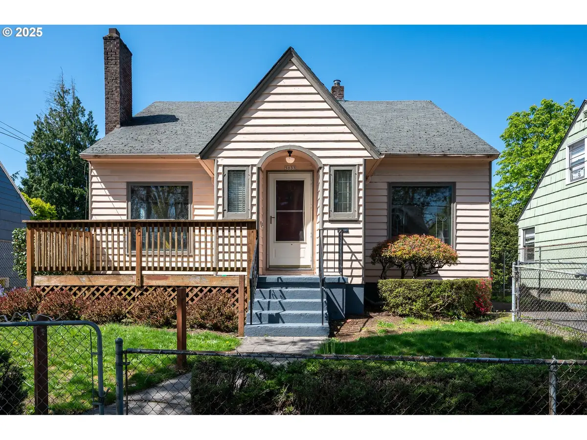 5833 NE 14th Ave, Portland, OR 97211 - Image #1