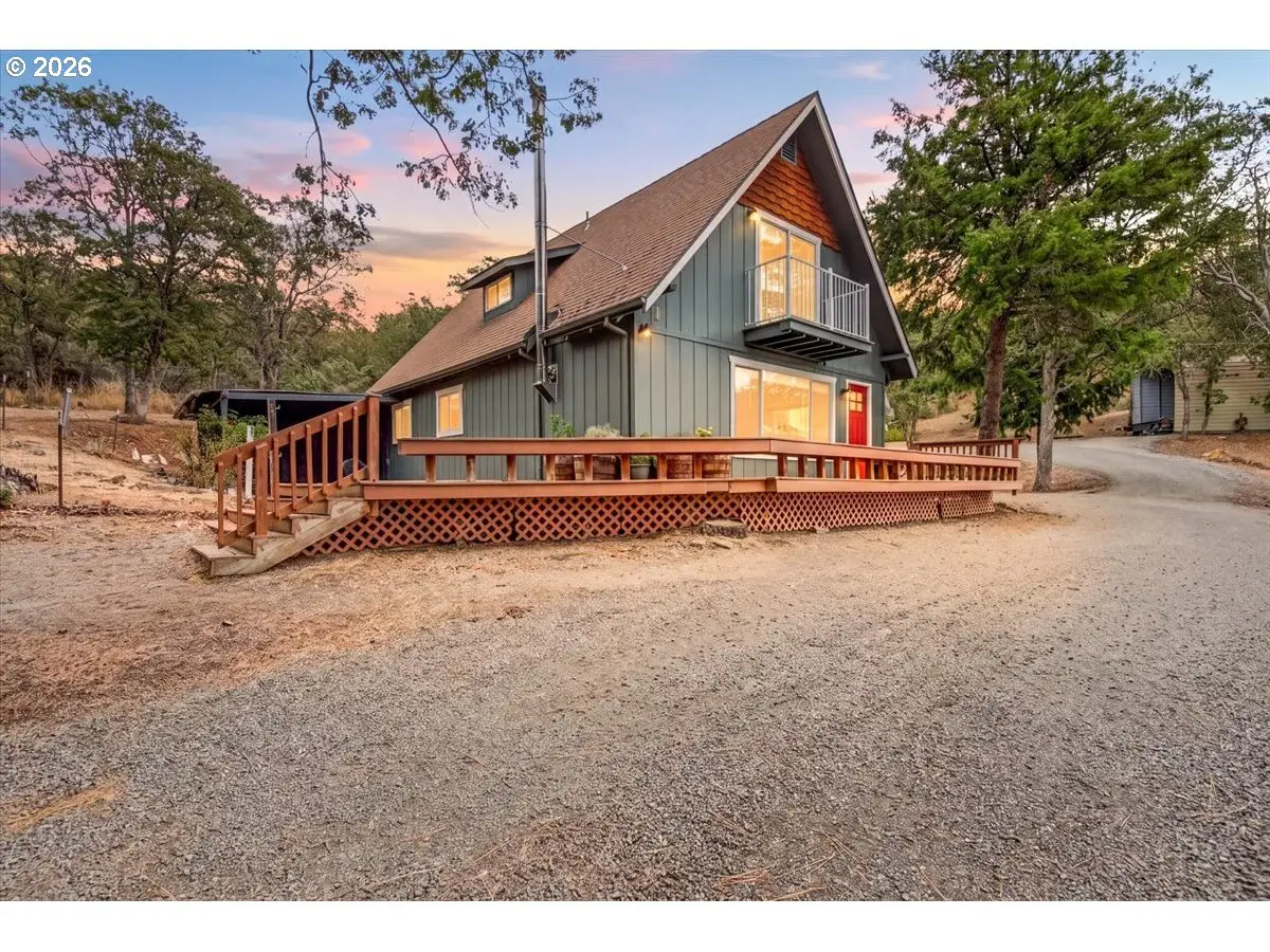 1100 Sterling Creek Rd, Jacksonville, OR 97530 - #1