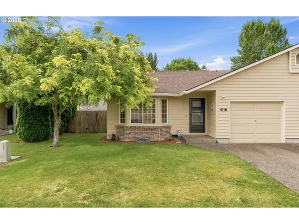 1528 SW Harbor Dr, McMinnville, OR 97128