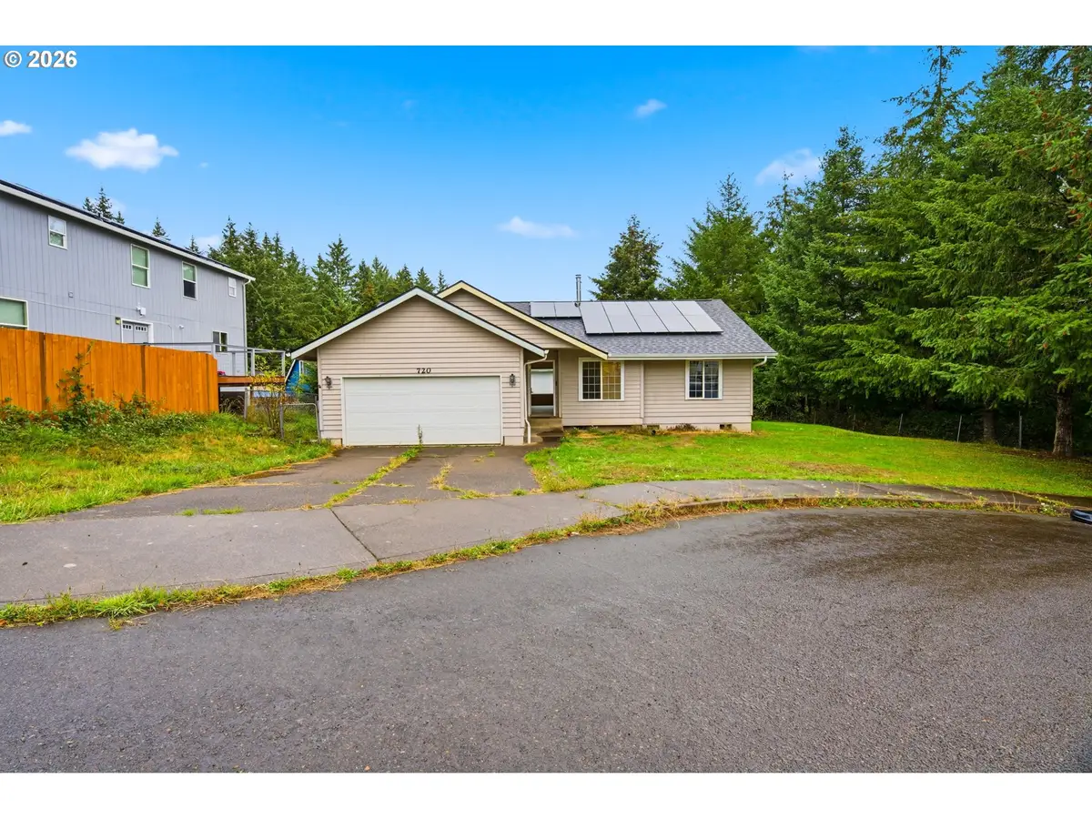 720 SW Pioneer Ct, Willamina, OR 97396 - #1