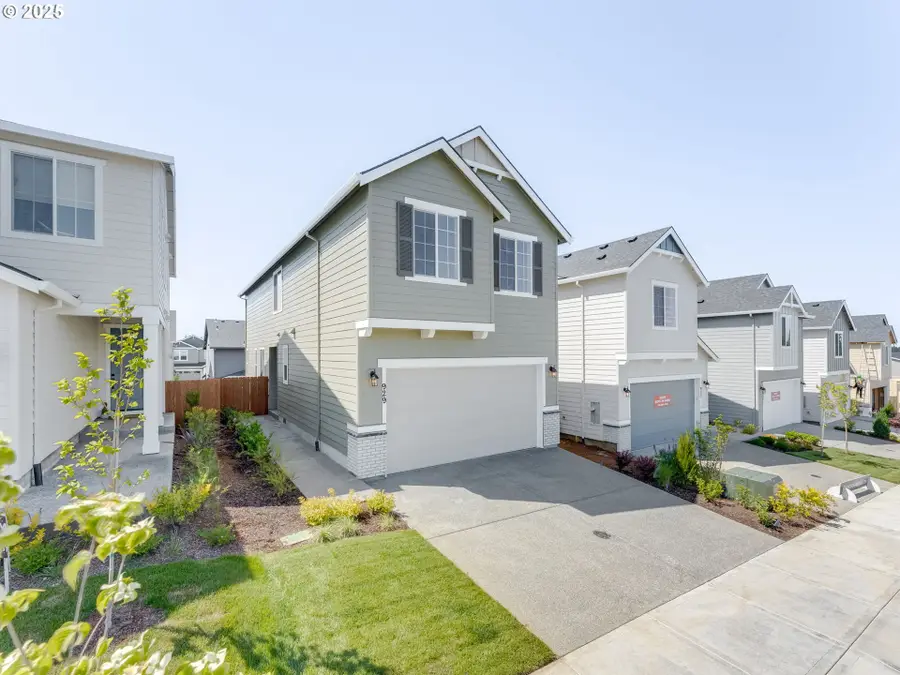 1015 NW 178th Way, Ridgefield, WA 98642 - Image #2