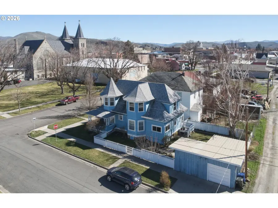 2291 2nd St, Baker City, OR 97814 - #2