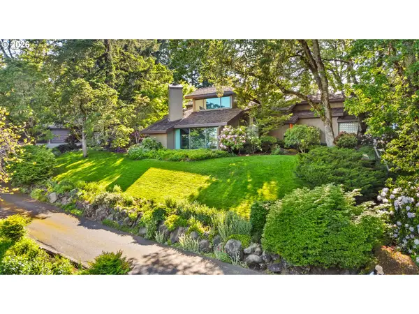 85368 Ridgetop Dr, Eugene, OR 97405