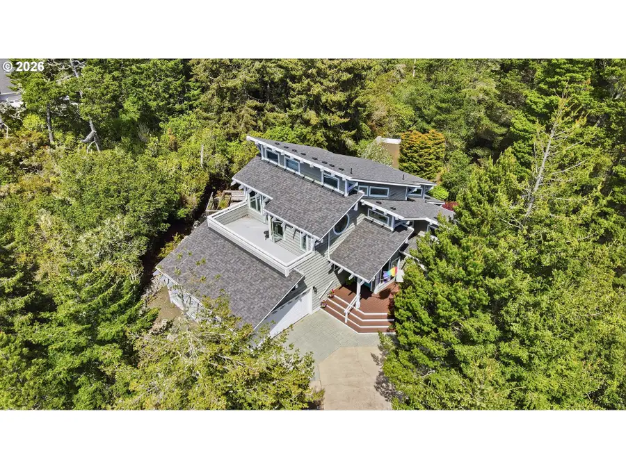 87981 Wood Lake Way, Florence, OR 97439 - #2