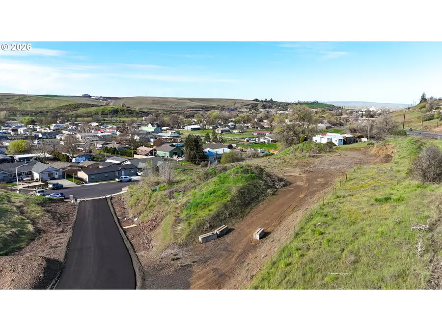 3525 NE King Pl, Pendleton, OR 97801 - #3