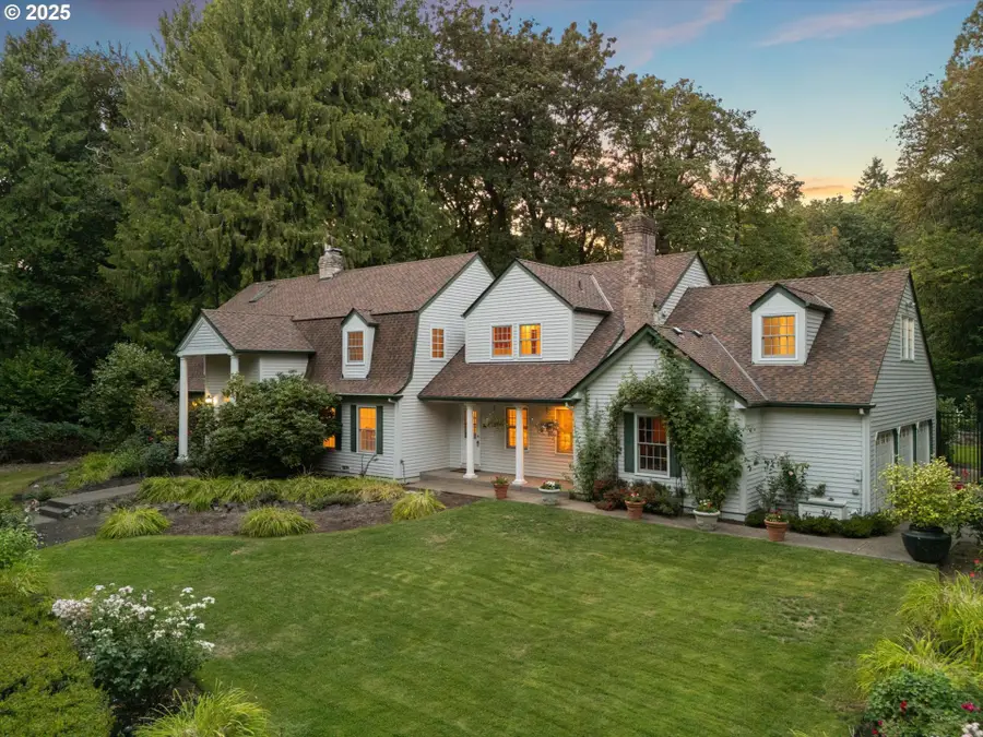 541 SW Ashdown Cir, Stafford, OR 97068 - Image #2