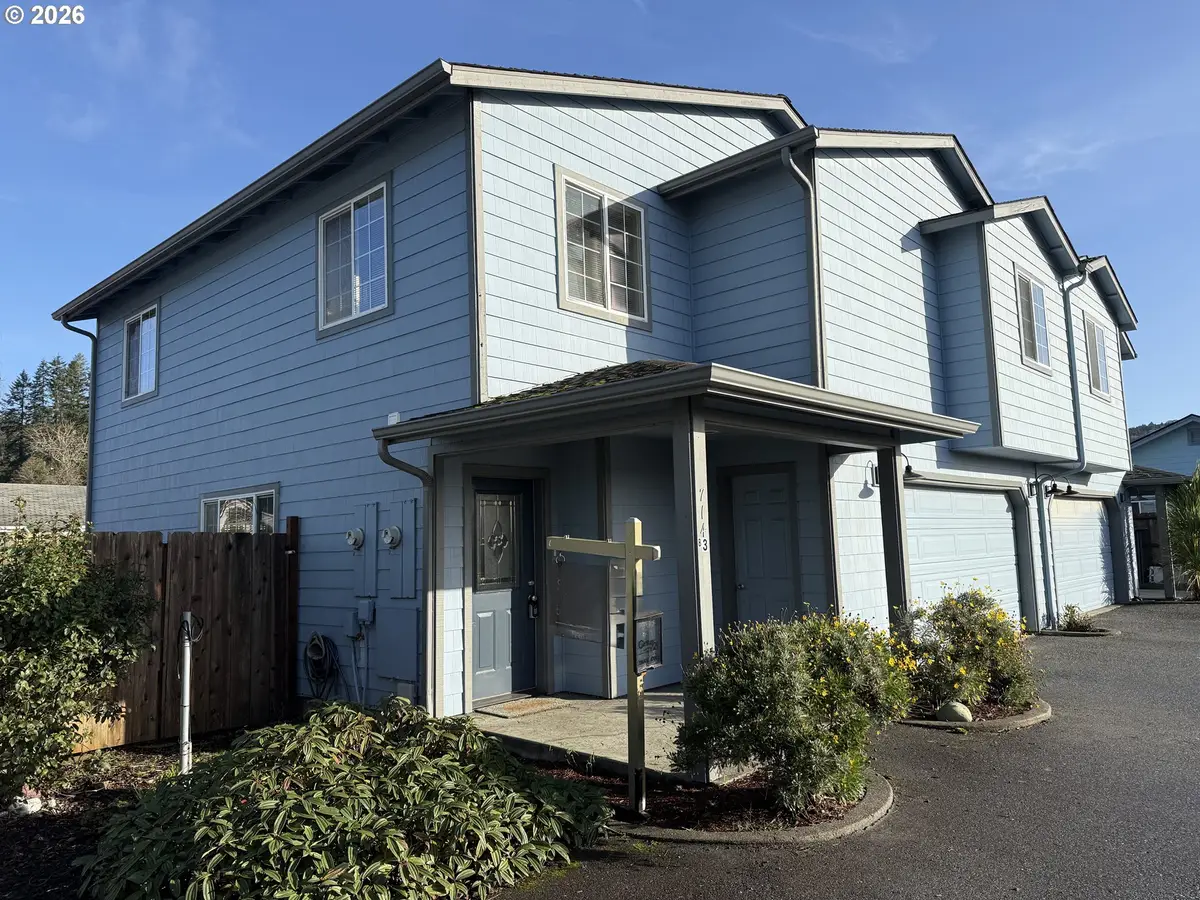 714 Pioneer Rd #3B, Brookings, OR 97415 - Image #1