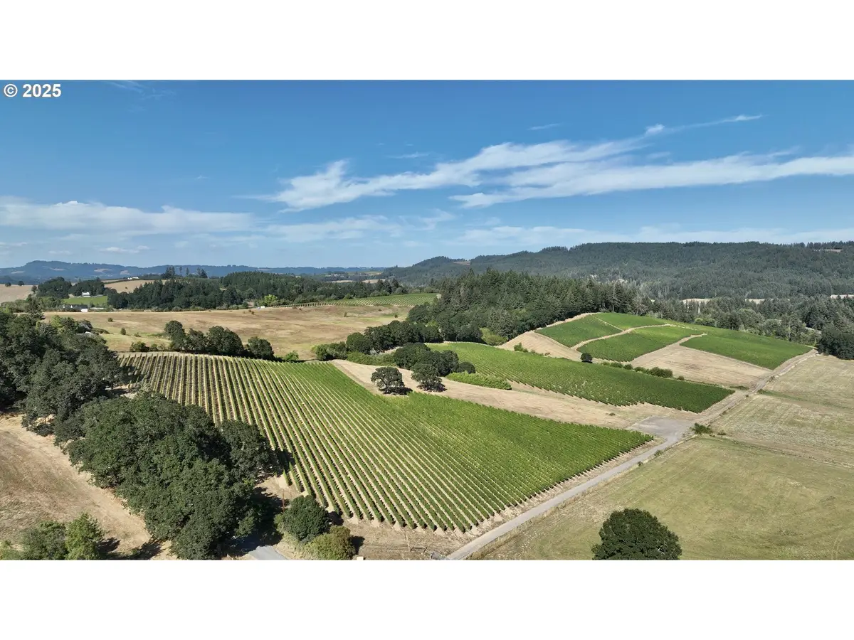 7900 NE Oak Springs Farm Rd, Carlton, OR 97111 - #1