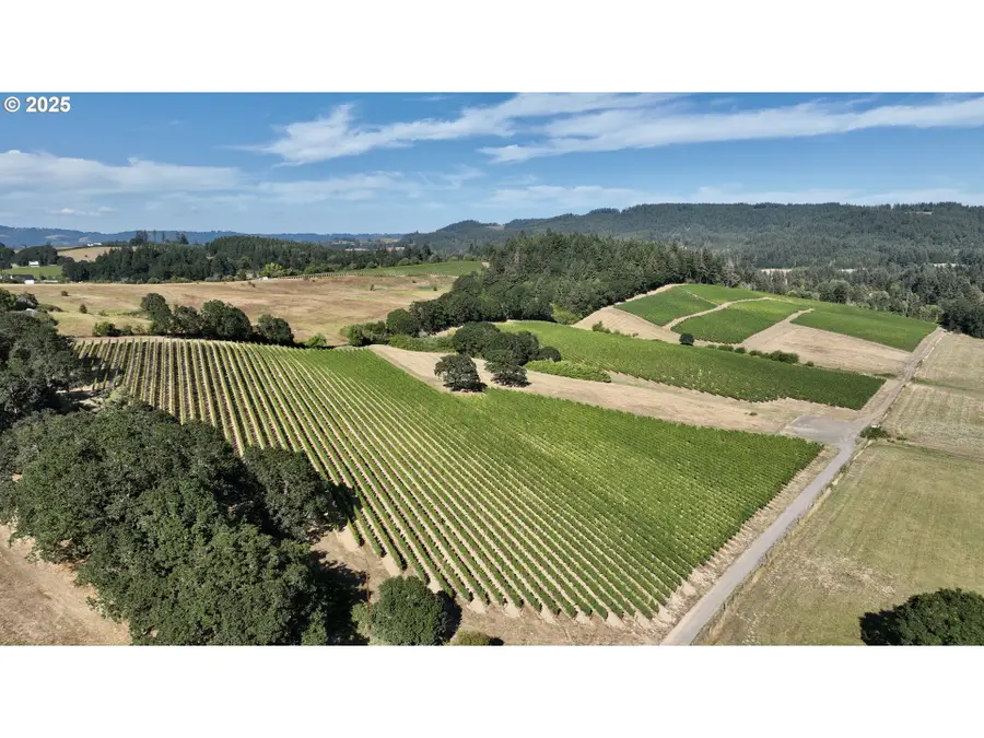 7900 NE Oak Springs Farm Rd, Carlton, OR 97111 - #2