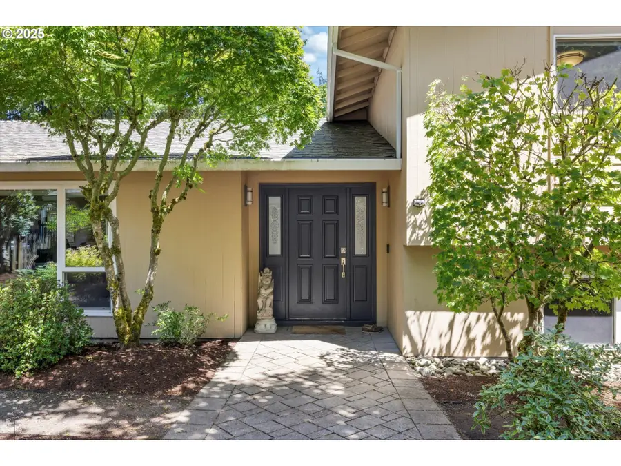 17810 Sarah Hill Ln, Lake Oswego, OR 97035 - #3