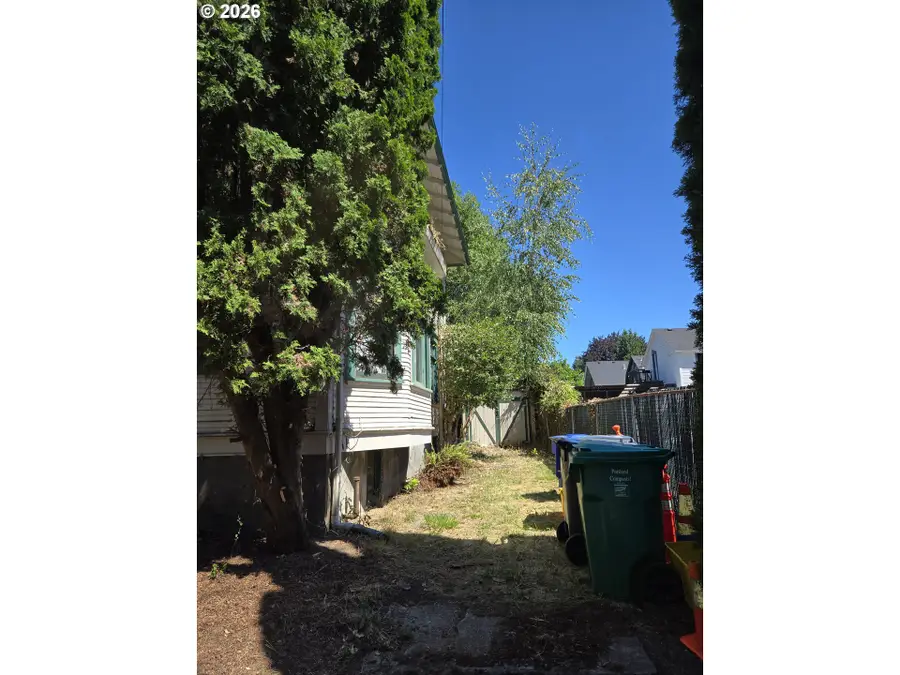 1411 NE Tillamook St, Portland, OR 97212 - #3