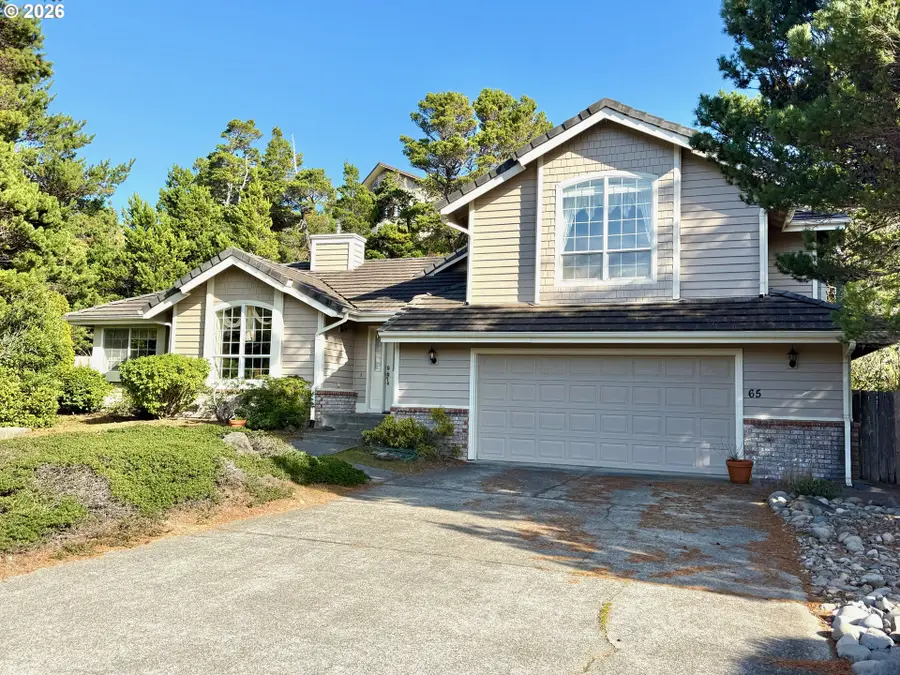 65 Shoreline Dr, Florence, OR 97439 - #2