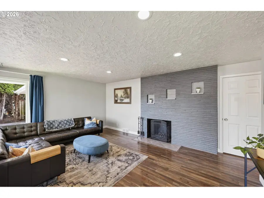 319 NW 79th St, Vancouver, WA 98665 - #2