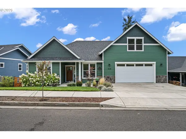 1519 Elm Ave, CottageGrove, OR 97424