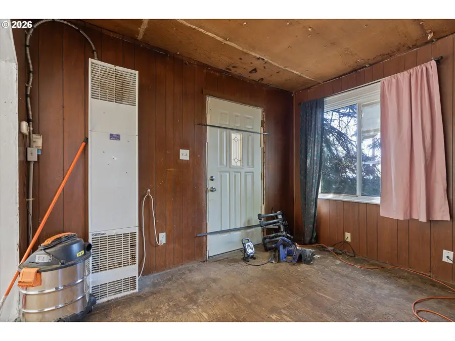 10246 SE Liebe St, Portland, OR 97266 - #2