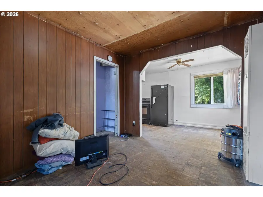 10246 SE Liebe St, Portland, OR 97266 - #3