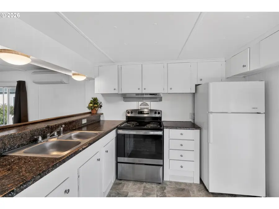 5335 Main St #34, Springfield, OR 97478 - #2