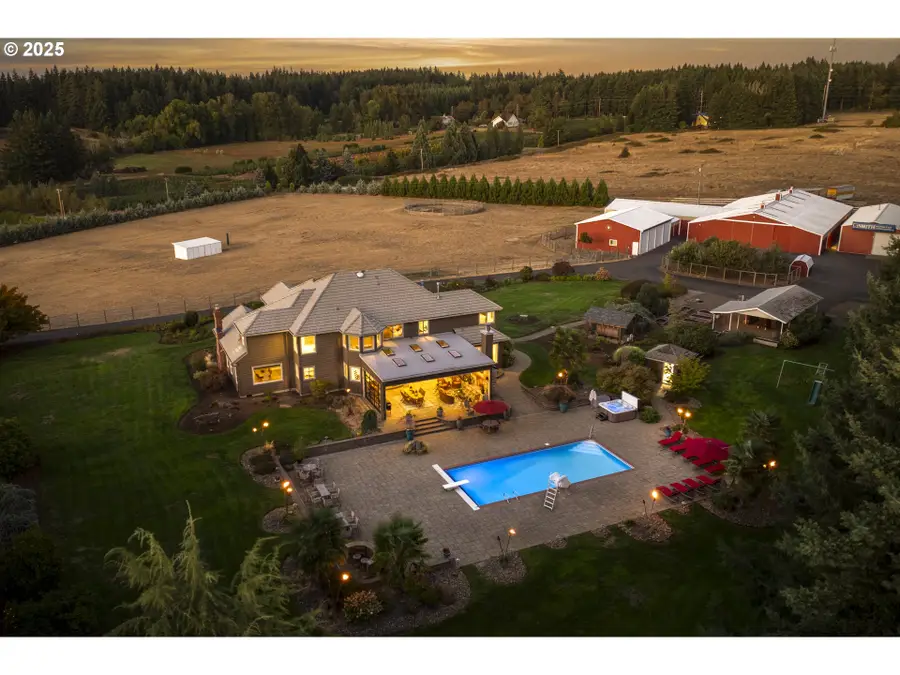 14212 S Mueller Rd, Oregon City, OR 97045 - Image #2