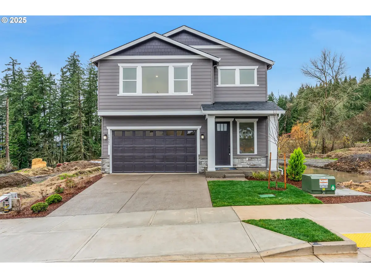 15985 SW Bluewater Ter, Tigard, OR 97224 - Image #1