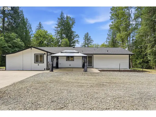 15741 S Gilchrist Rd, Mulino, OR 97042