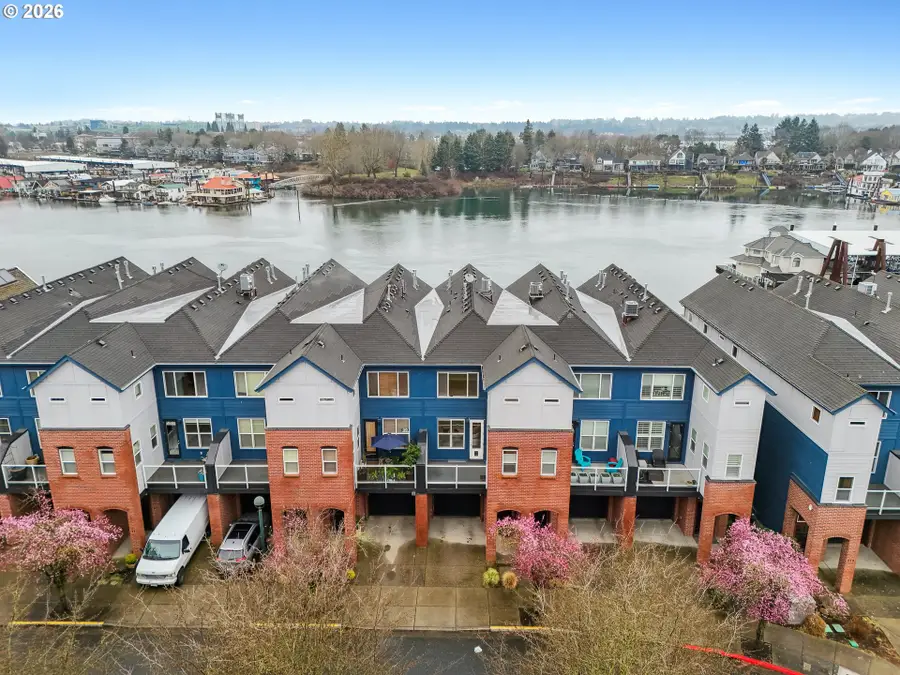 875 N Harbour Dr, Portland, OR 97217 - #3